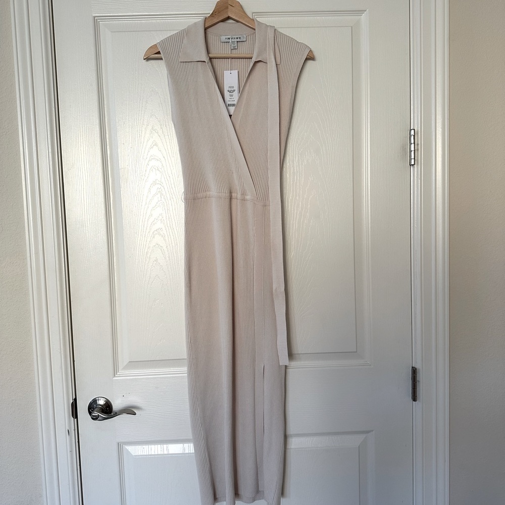 Australian Brand Forever New Ribbed Knit Midi Dress Size M